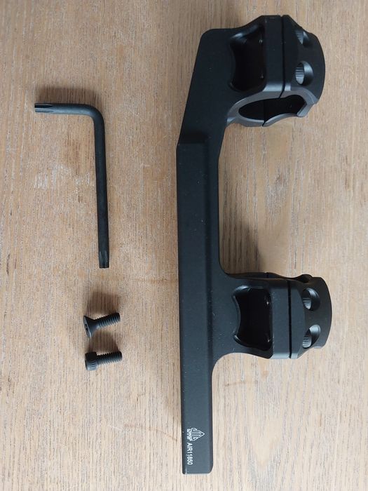 Montaż do lunety UTG picatinny RIS