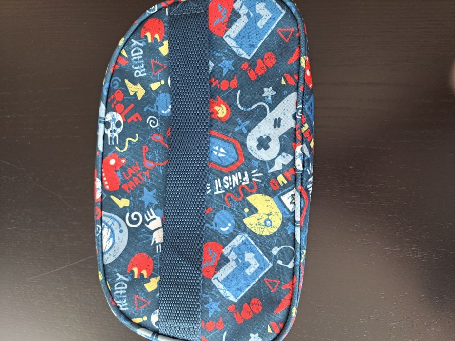 Mochila e bolsa para sapatilhas