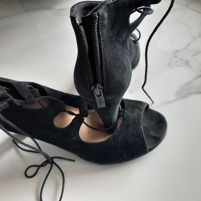 Buty damskie 5 TH AVENUE  czarne skóra rozm. 40.