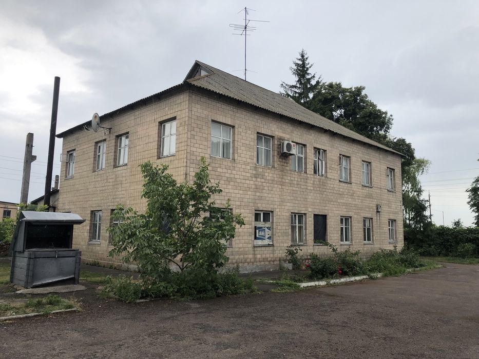 Оренда промислової бази в 5км від траси Київ-Харків, 100км від Києва