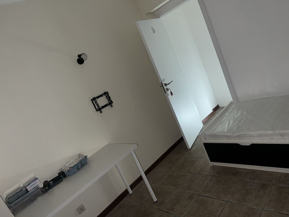 Quartos para Alugar casal ( duas pessoas )