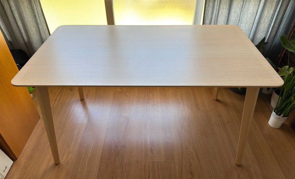 Mesa Lisabo - Ikea