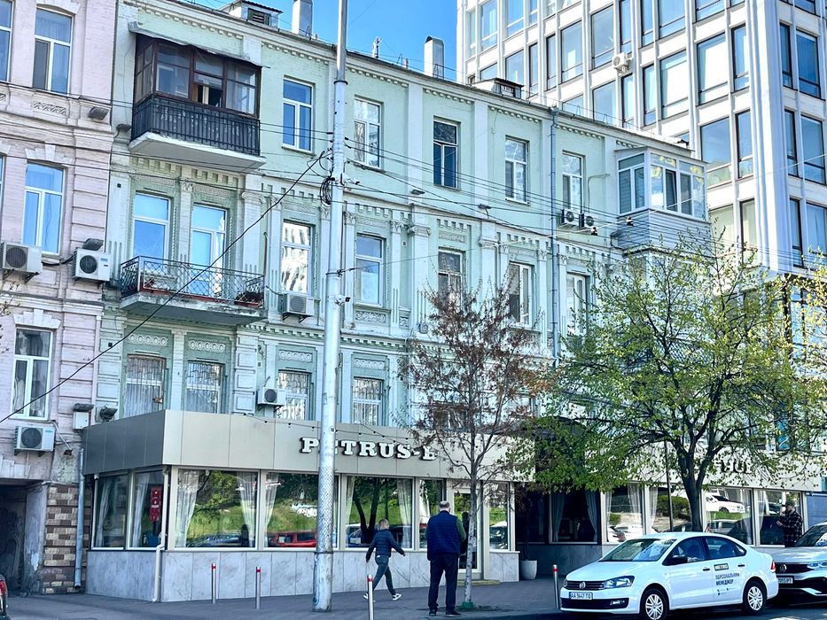 Аренда офиса ул. Еспланадна28, ст. метро Дворец спорта-2 мин. пешком. Меблирован. Паркоместо.