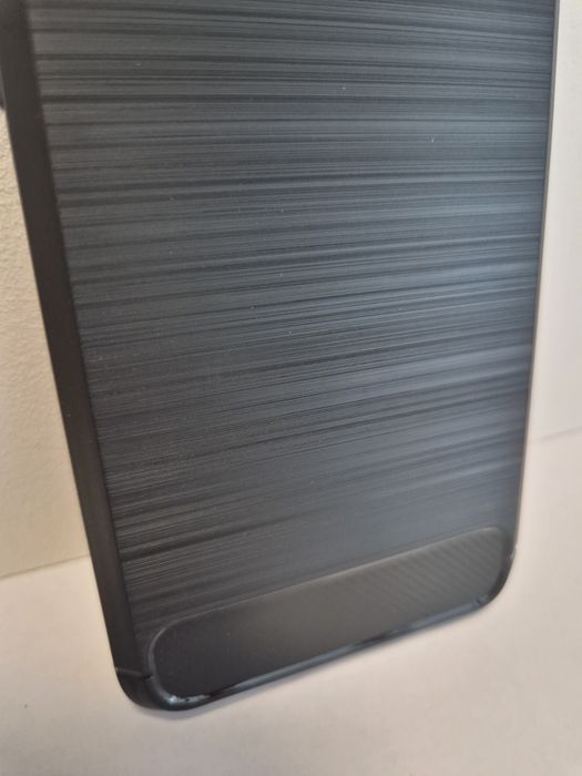 Futerał Carbon do Xiaomi Redmi Note 8 Pro czarny