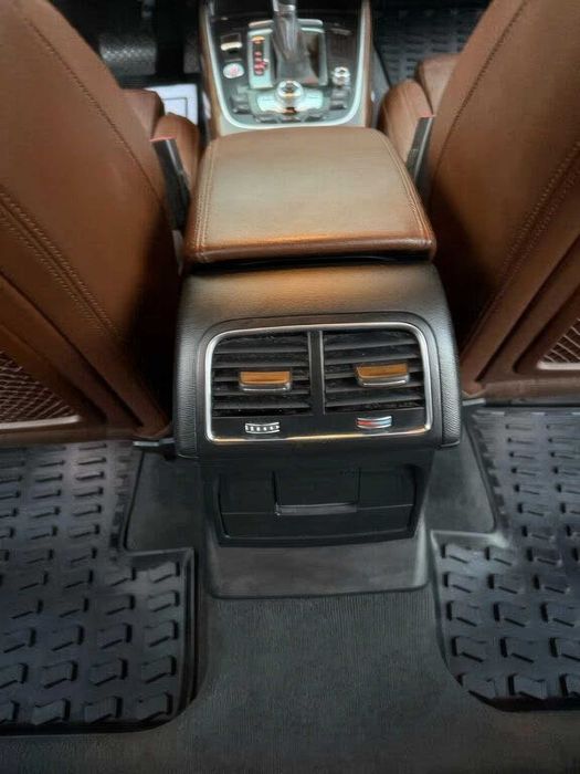 Audi Q5 Premium Plus      2016