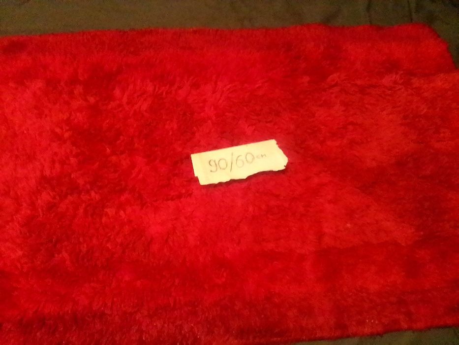 Коврики для ванной и туалета