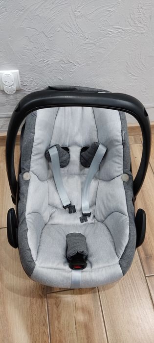 Maxi Cosi nosidełko pebble