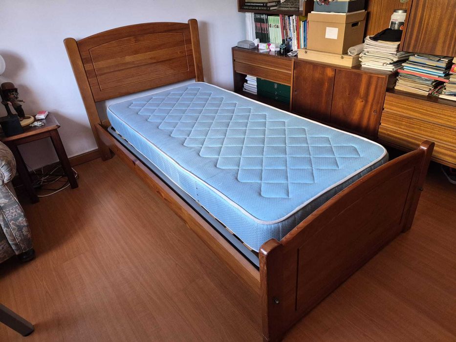Cama solteiro + colchão