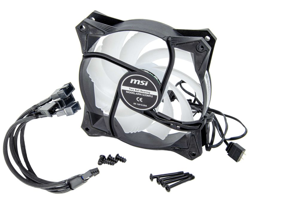 Zestaw czterech wentylatorów MSI 120 x 120 mm APA1225M12 aRGB +złączka
