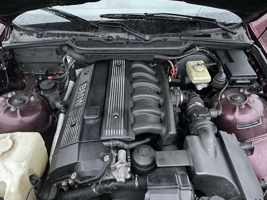 Продам е36 2.0 М52B20