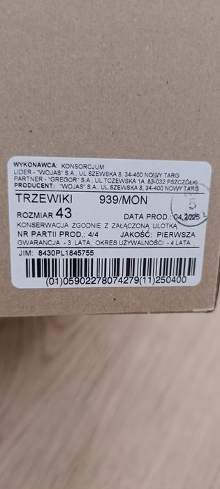 Trzewiki 939/mon