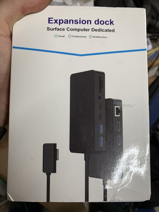 Док-станція Surface pro