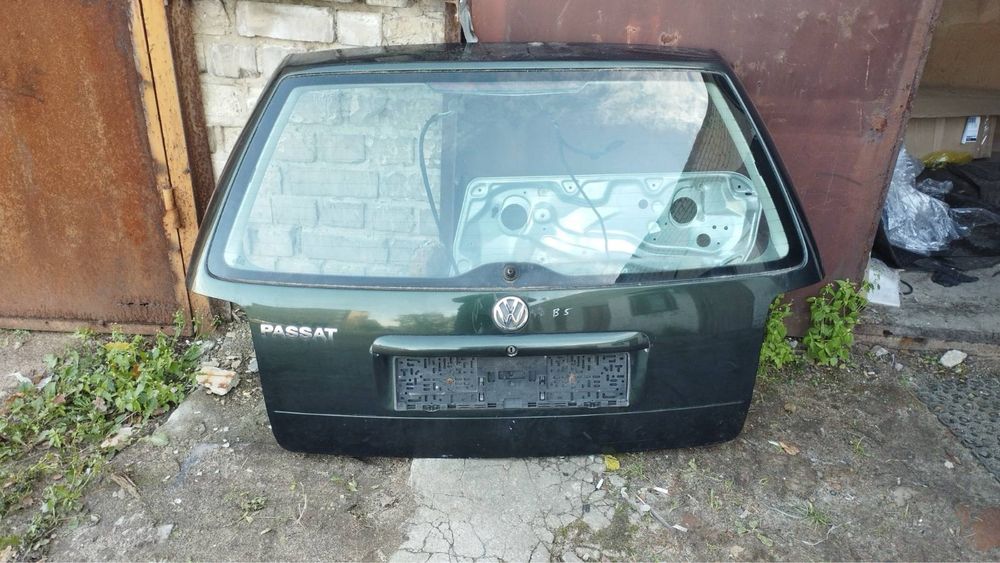 Кришка багажника пасат б5