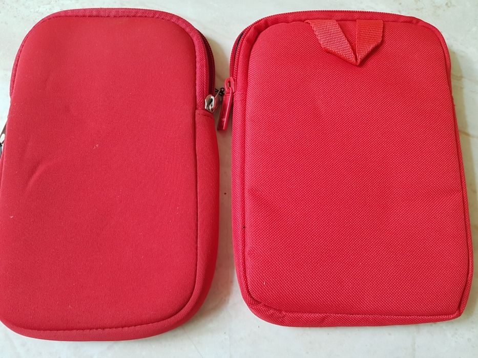 Etui na tablet 2 szt Barcelona Angry Birds