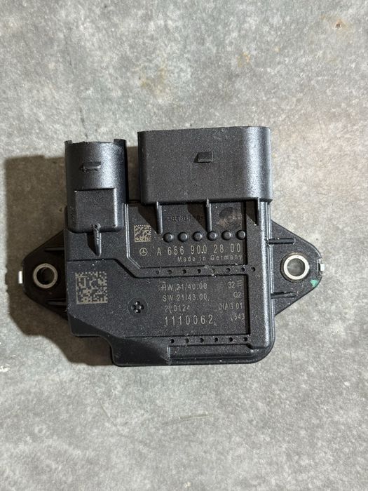 Блок керування реле свічок накалу розжарювання OM656 2.9 GLS S C E