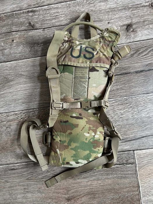 Oryginalny US Army Molle II Hydration System – Multicam/OCP – 3 L