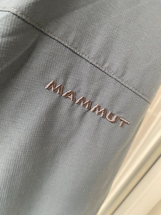 Трекинговые штаны бренда Mammut