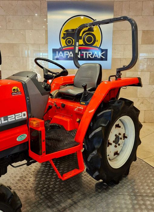 KUBOTA GL-220.  Wspomaganie, 4x4. Pisemna gwarancja 12 miesięcy. Traktorek Japoński