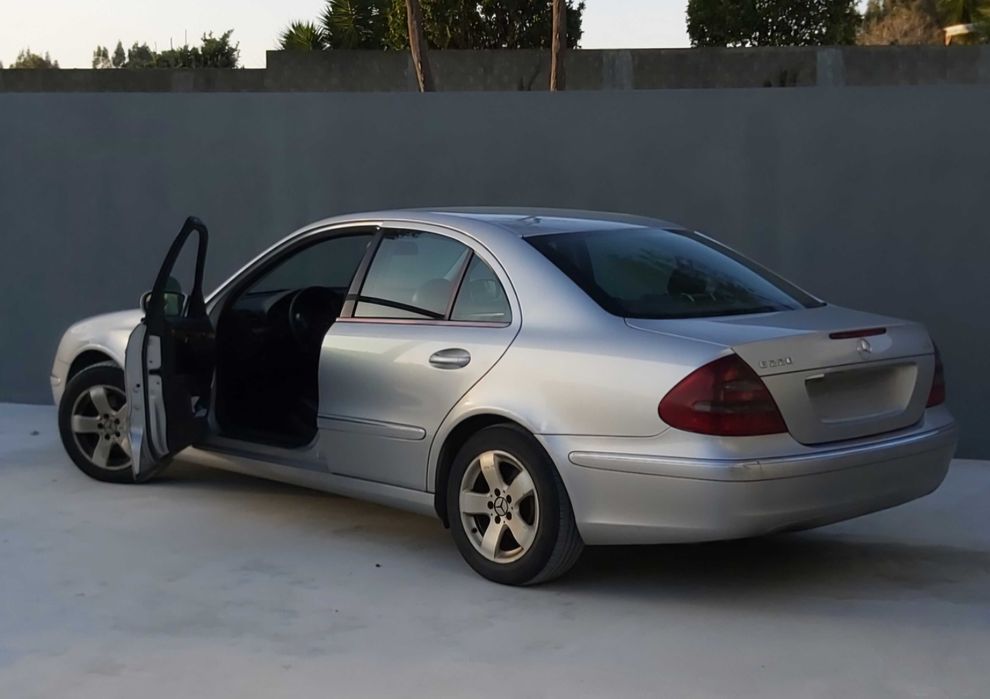 Mercedes E220 Elegance