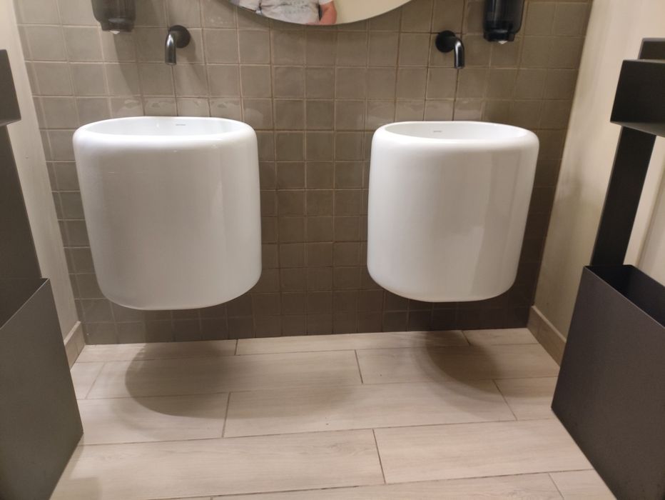 Lavatório Design SANINDUSA STATUS + Torneira Eletrónica BRUMA Preta
