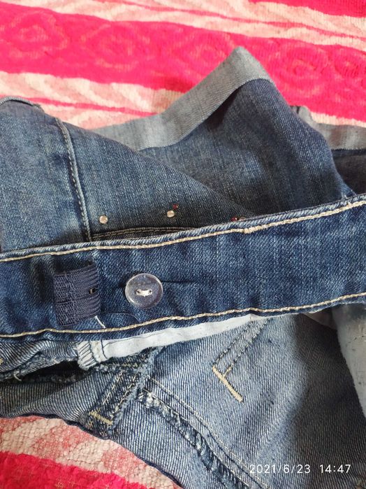 Krótkie spodenki jeans na 8-9 lat dla dziewczynki