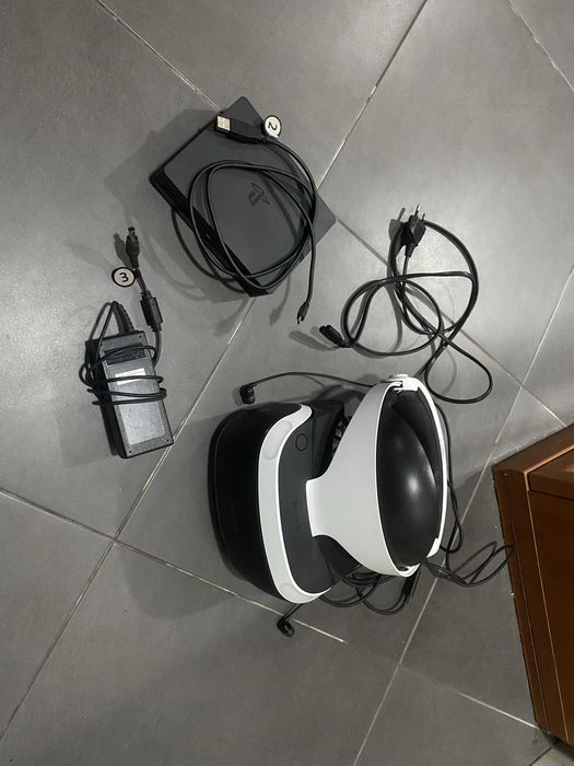 Vendo ps4 + Oculos VR + Jogos