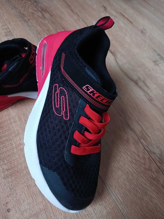 Кроссовки Skechers, оригинал. р 33