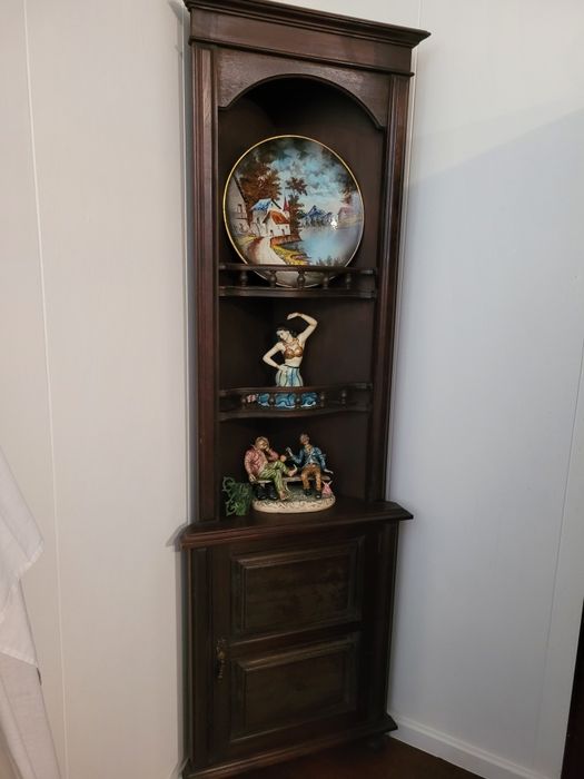 Cantoneira Vintage em Madeira Maciça – 60 anos – 1,90m