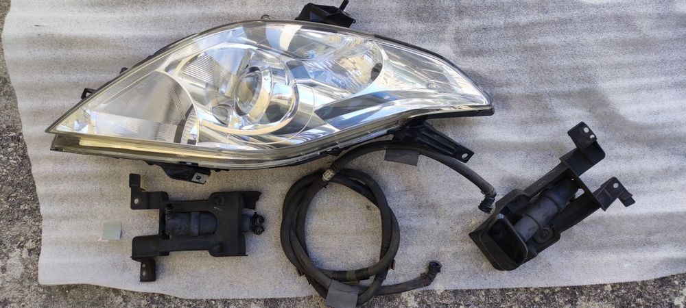 Farol dianteiro direito XENON, Mazda 5 sport