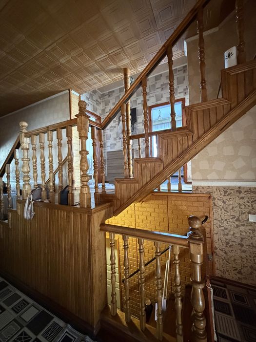 Продам приватний будинок в місті Ізюм