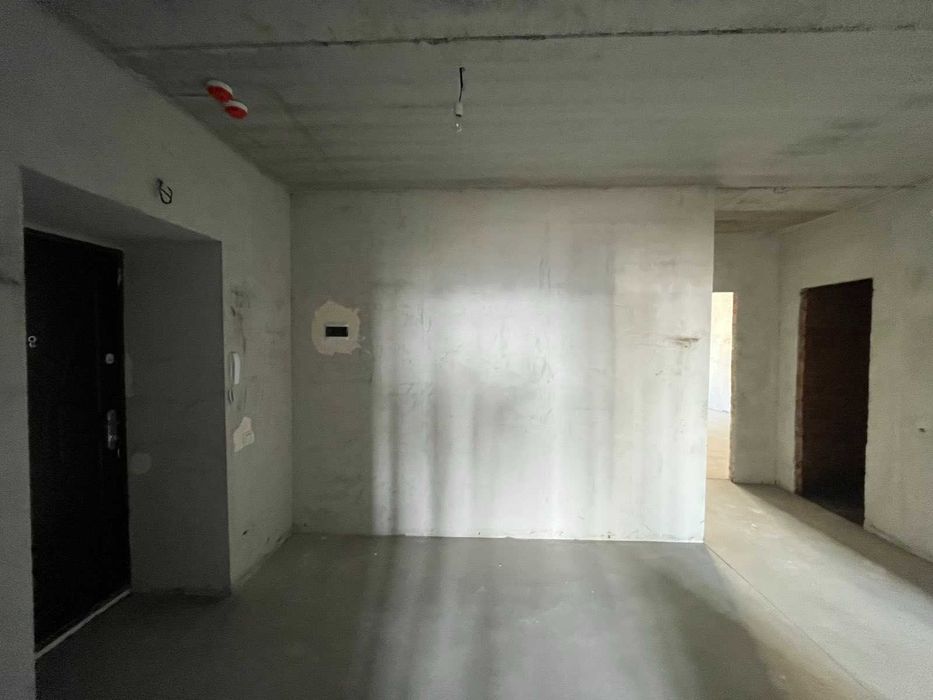 ГАРЯЧА ПРОПОЗИЦІЯ! ТЕРМІНОВО! Продаж 2к квартири на Виставці (Рауш)