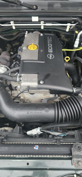 Opel Frontera 2.2 DTi Sport versão RS