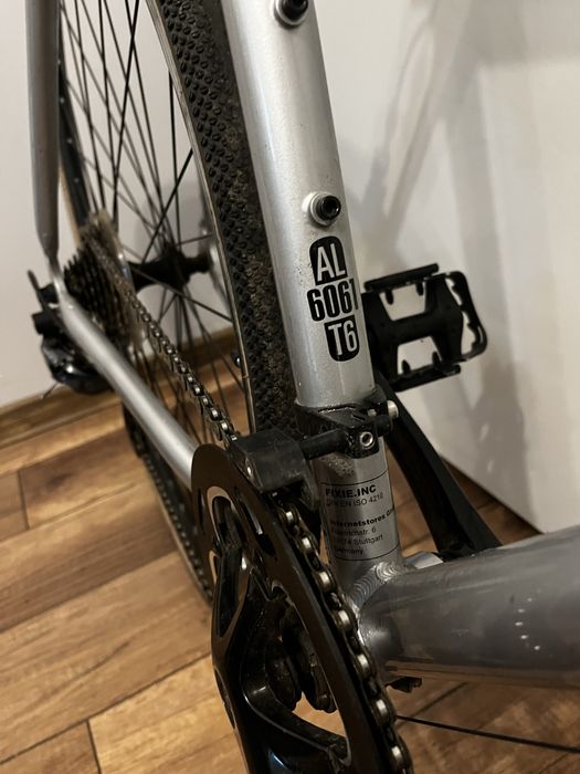 Rower gravel fixie aluminowy kola 28 szosa