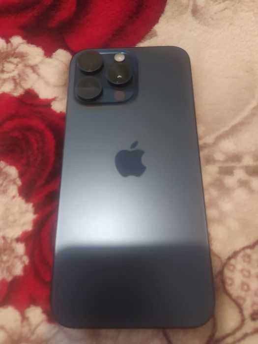 iPhone 15 pro Max em perfeito estado