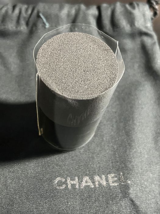 CHANEL gąbeczka do makijażu