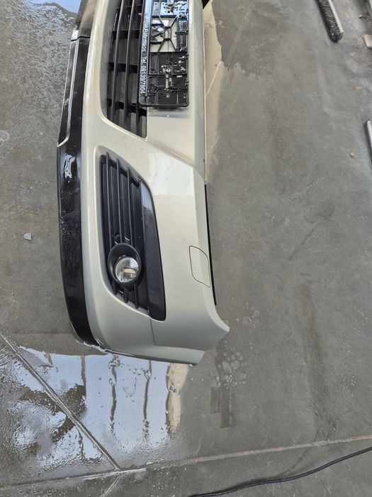 Opel Astra h zderzak przód z167