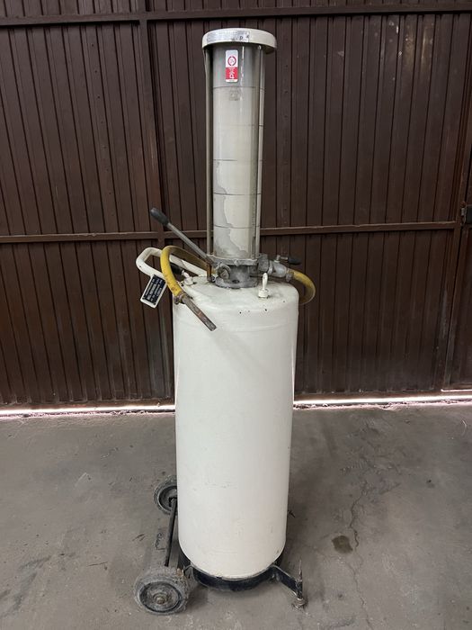 Bomba gasolina antiga
