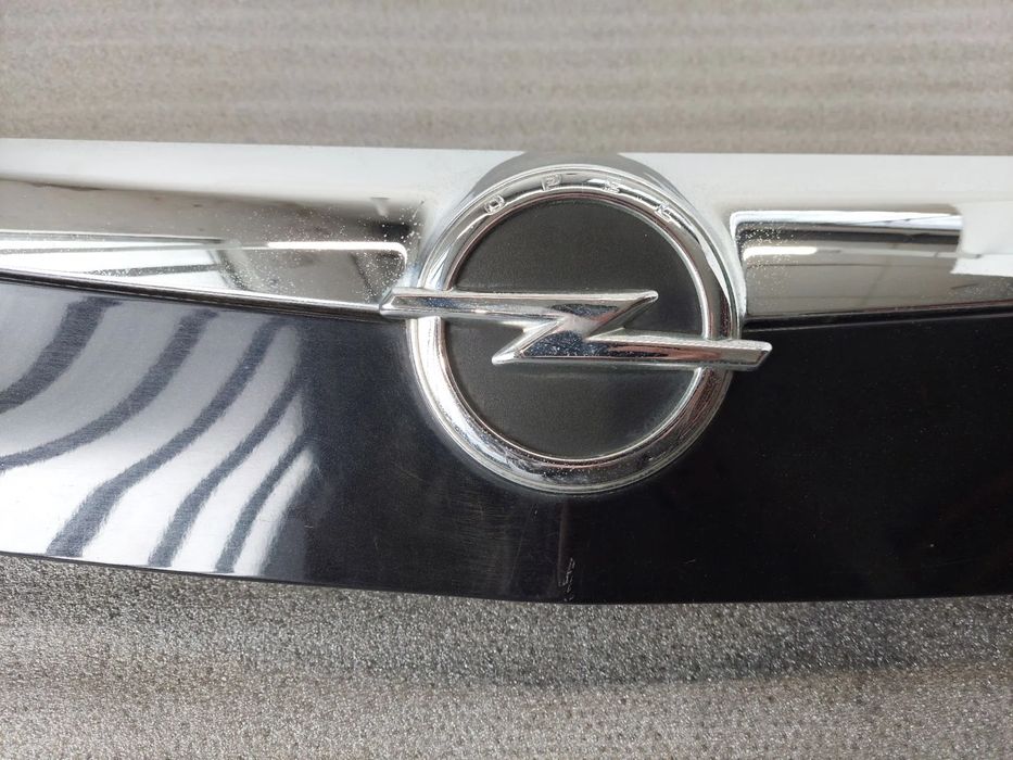 Grelha frente OPEL Insignia A (G09)
