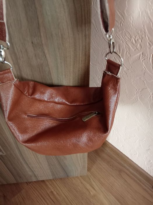 Listonoszka nerka ręcznie szyta jak nowa. Skóra naturalna!