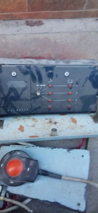 Електромотори Siemens та деталі до крісла Sirona !