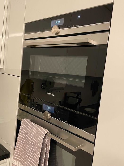 Piekarnik do zabudowy z funkcją pary  SIEMENS CS636GB.1