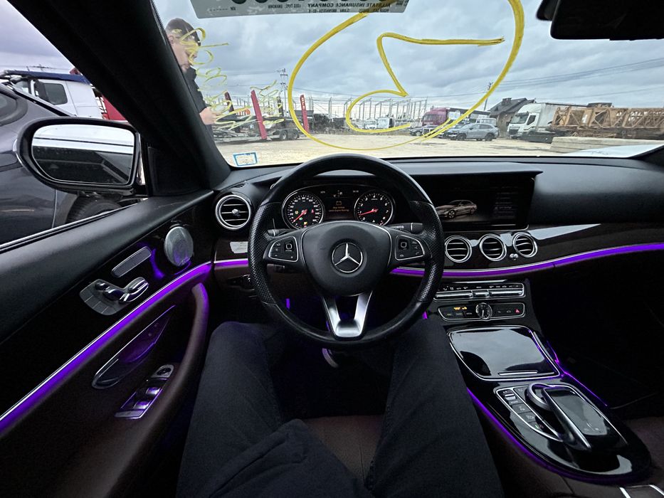 Mercedes E300 W213 4matic 2017 ідеал