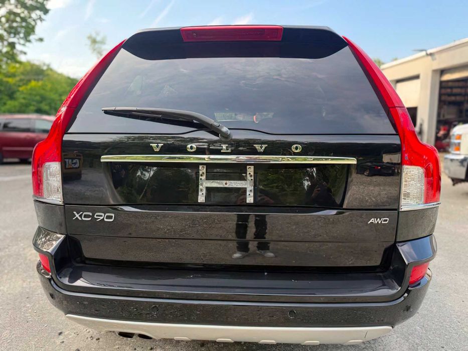 Volvo XC90      2013