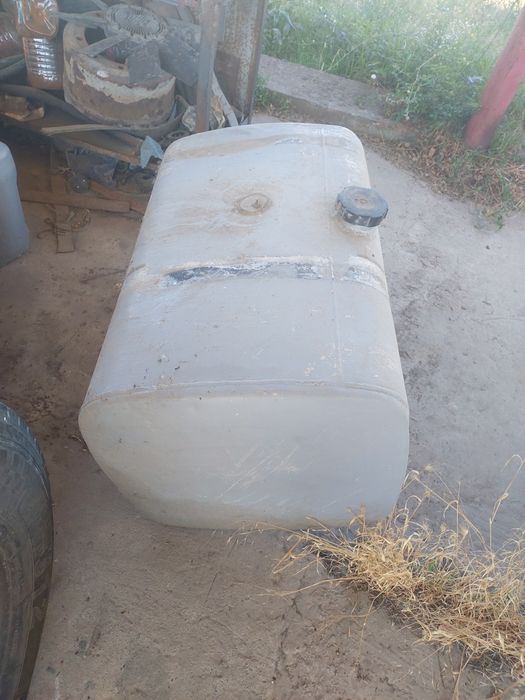 Продам бак  алюминиевый для молока