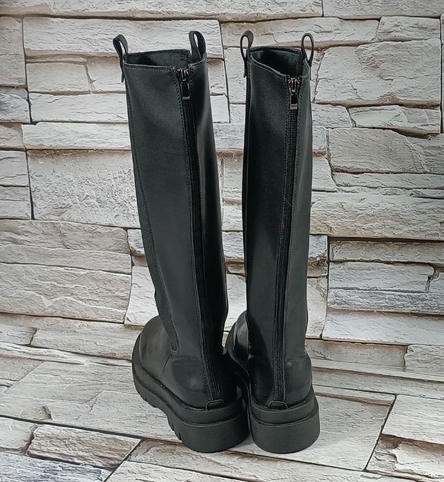 Wysokie damskie buty 39