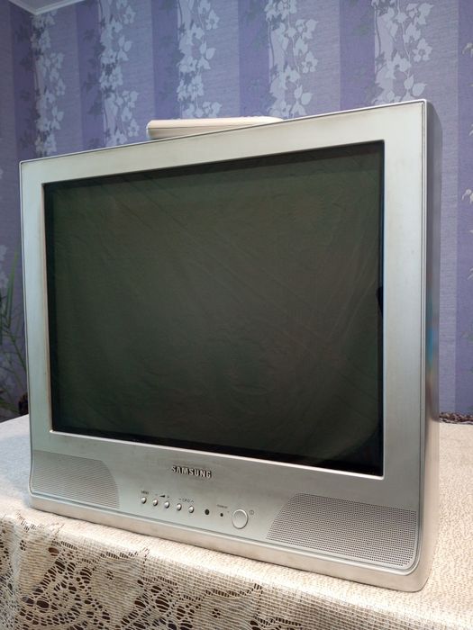 Телевізор  SAMSUNG