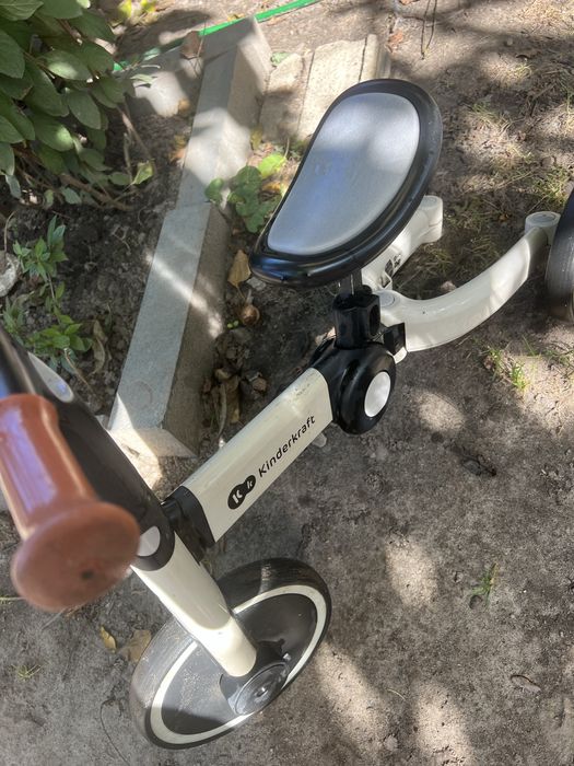 Kinderkraft 4TRIKE 3 в 1 — дитячий велосипед