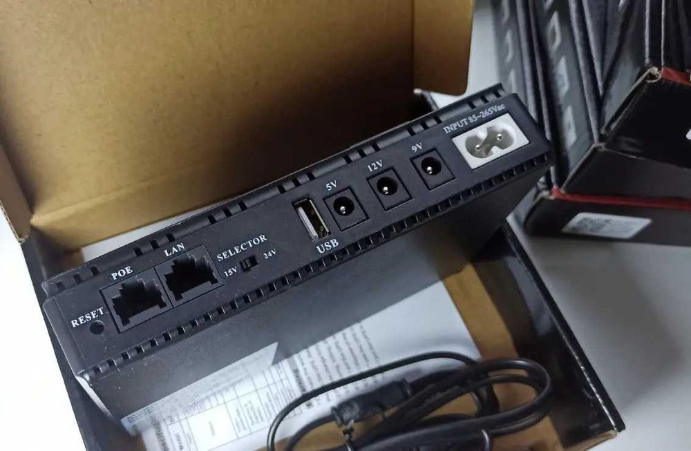 Безперебійне живлення для роутера mini UPS, 220в - 5, 9,12 В, ДБЖ