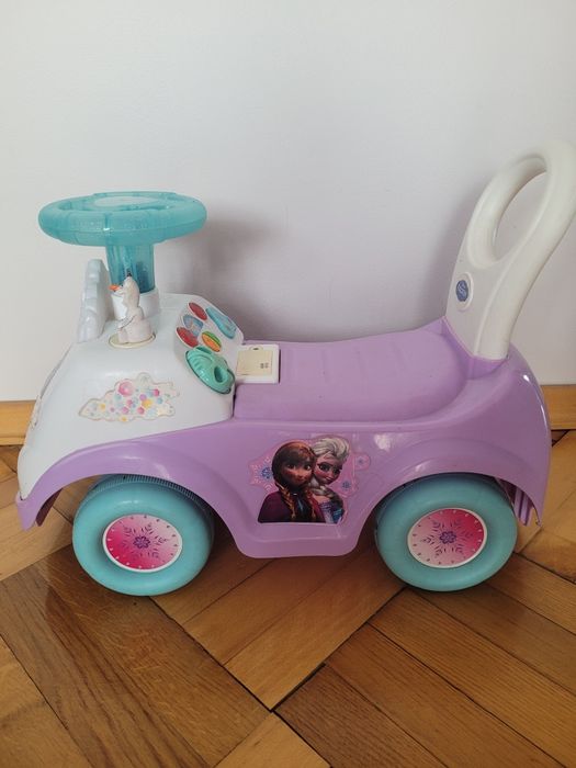 Jeździk dla dziewczynki Kraina Lodu