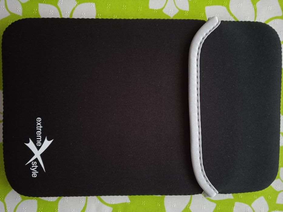 Etui na tablet nowe
